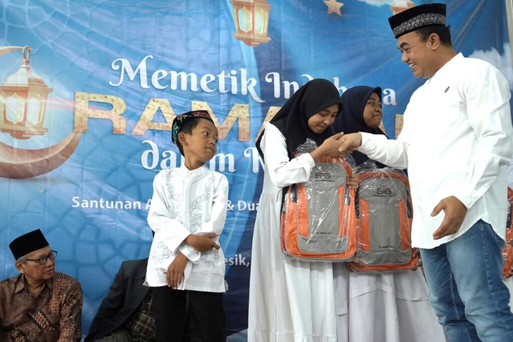SIG Salurkan Bantuan dan Santunan di 7 Provinsi, Termasuk di Gresik