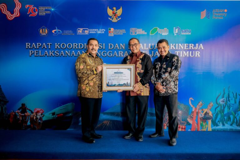Pemkab Gresik Peringkat Kedua Kinerja Pelaksanaan Anggaran Terbaik se-Jatim