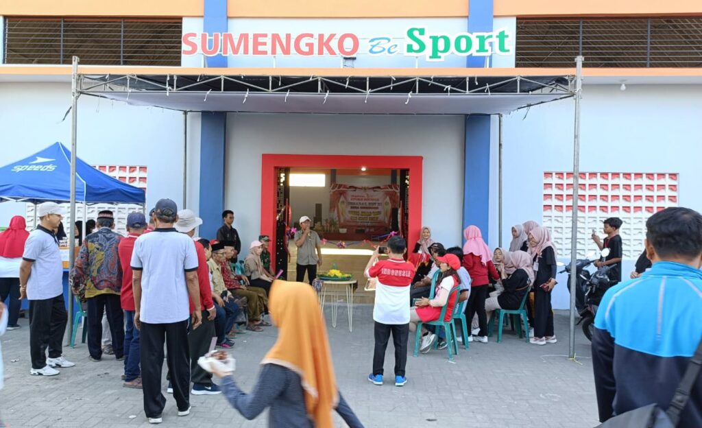 Tingkatkan PADes, Pemdes Sumengko Gresik Resmikan GOR Serbaguna