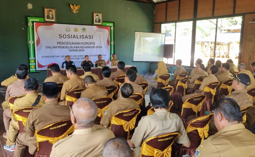 AKD Ujungpangkah Gelar Bimtek, Ada yang Minta Solusi TKD Dikuasai Pihak Ketiga