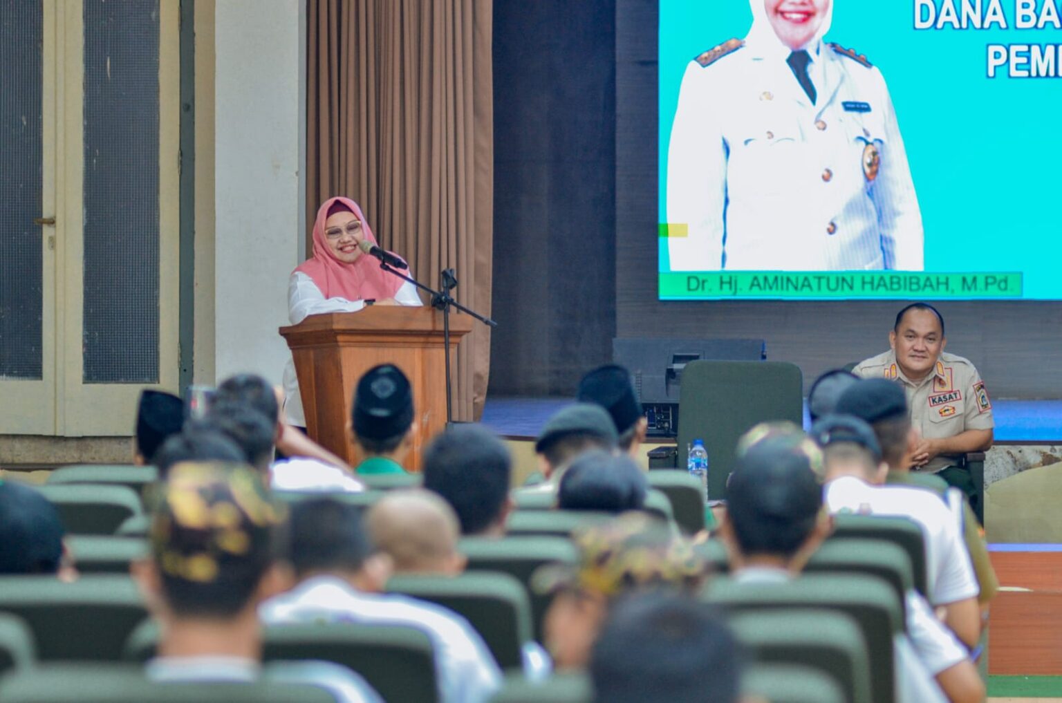 Para Pemuda Diajak Plt Bupati Gresik Untuk Memerangi Rokok Ilegal