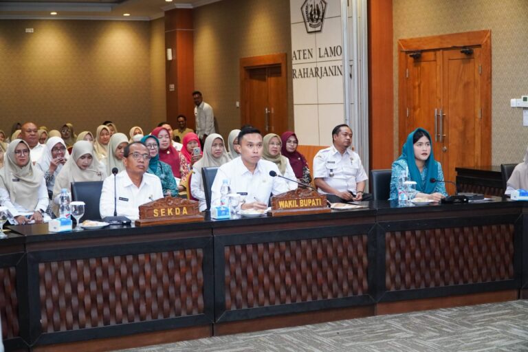 Program 1-10-100 di Lamongan Diapresiasi Tim Penilai Provinsi Jatim