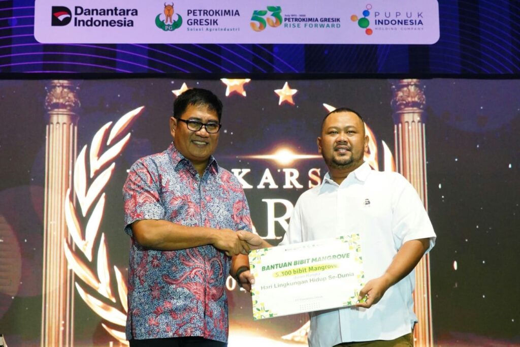Bupati Apresiasi Petrokimia Gresik Pada Program ‘Nawakarsa Award Pesona Gresik 2025’