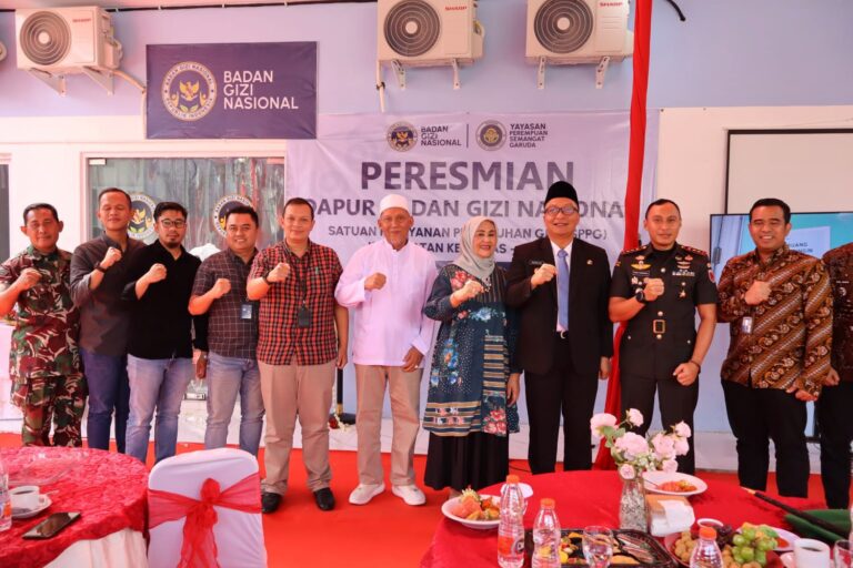 Wabup Gresik Resmikan Dapur BGN dan SPPG Kecamatan Kebomas