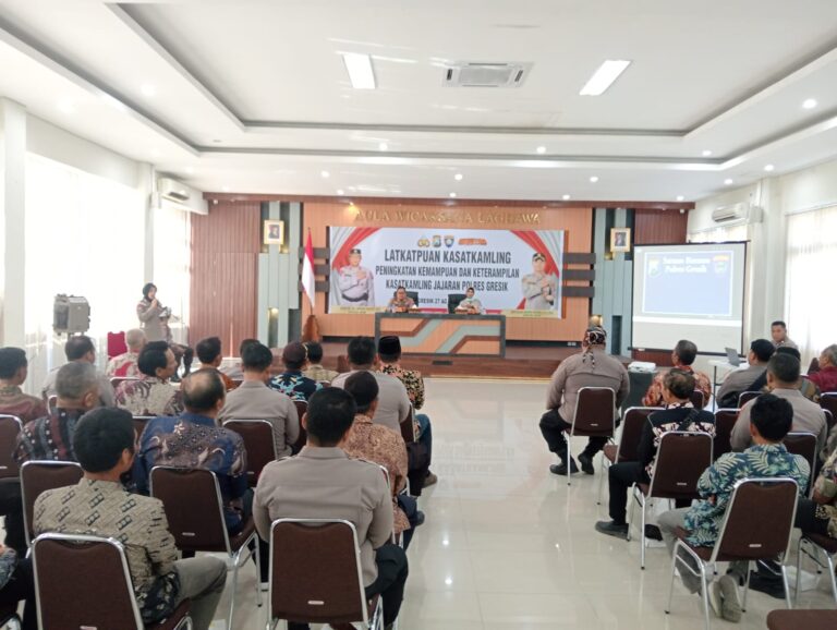 Polres Gresik Gelar Pelatihan Kasatkamling Untuk Tingkatkan Keterampilan dan Keamanan Lingkungan