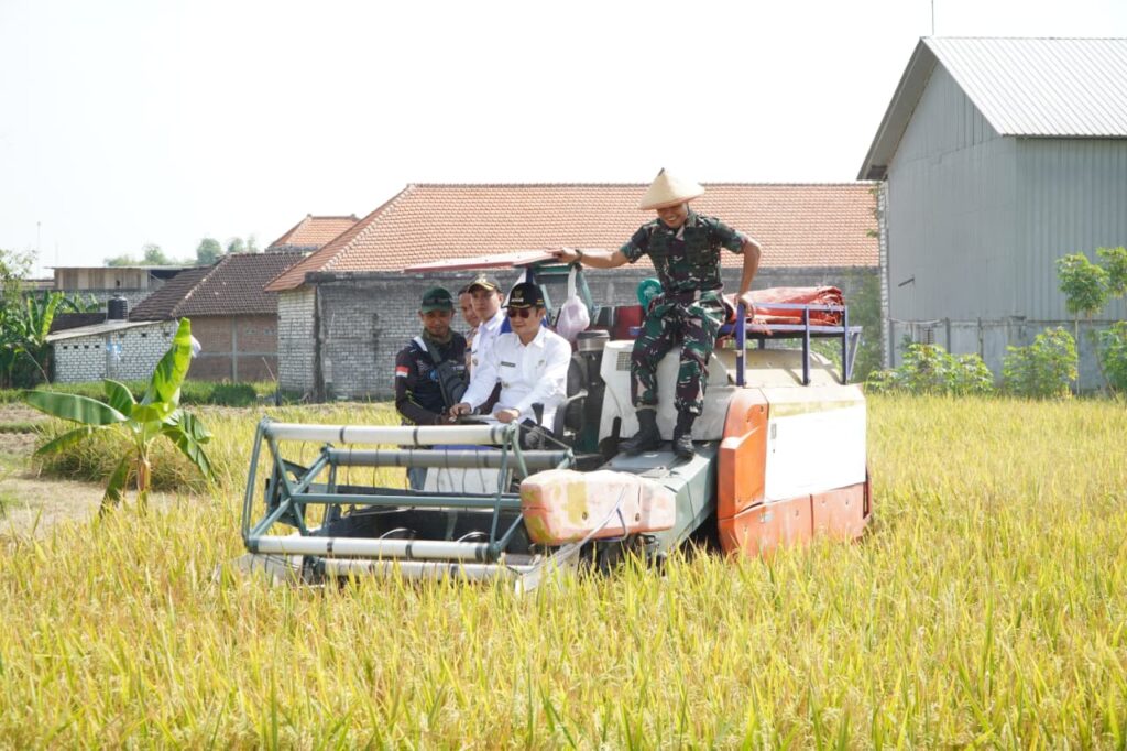 Bupati Lamongan Tegaskan Kolaborasi Untuk Jaga Stabilitas Sosial Hingga Ketahanan Pangan