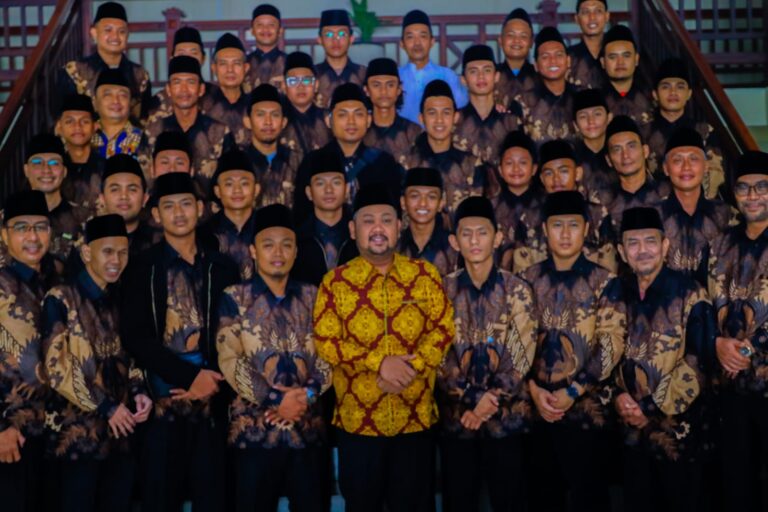 Dilepas Bupati, Kafilah Gresik Siap Berlaga di MTQ XXXI Jawa Timur