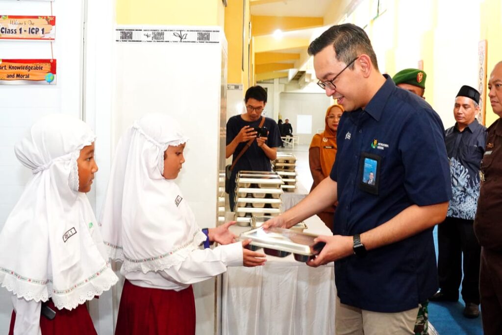 Pembangunan SPPG Dapur Hybrid Trate, Bukti Dukungan Aktif Petrokimia Gresik Sukseskan MBG
