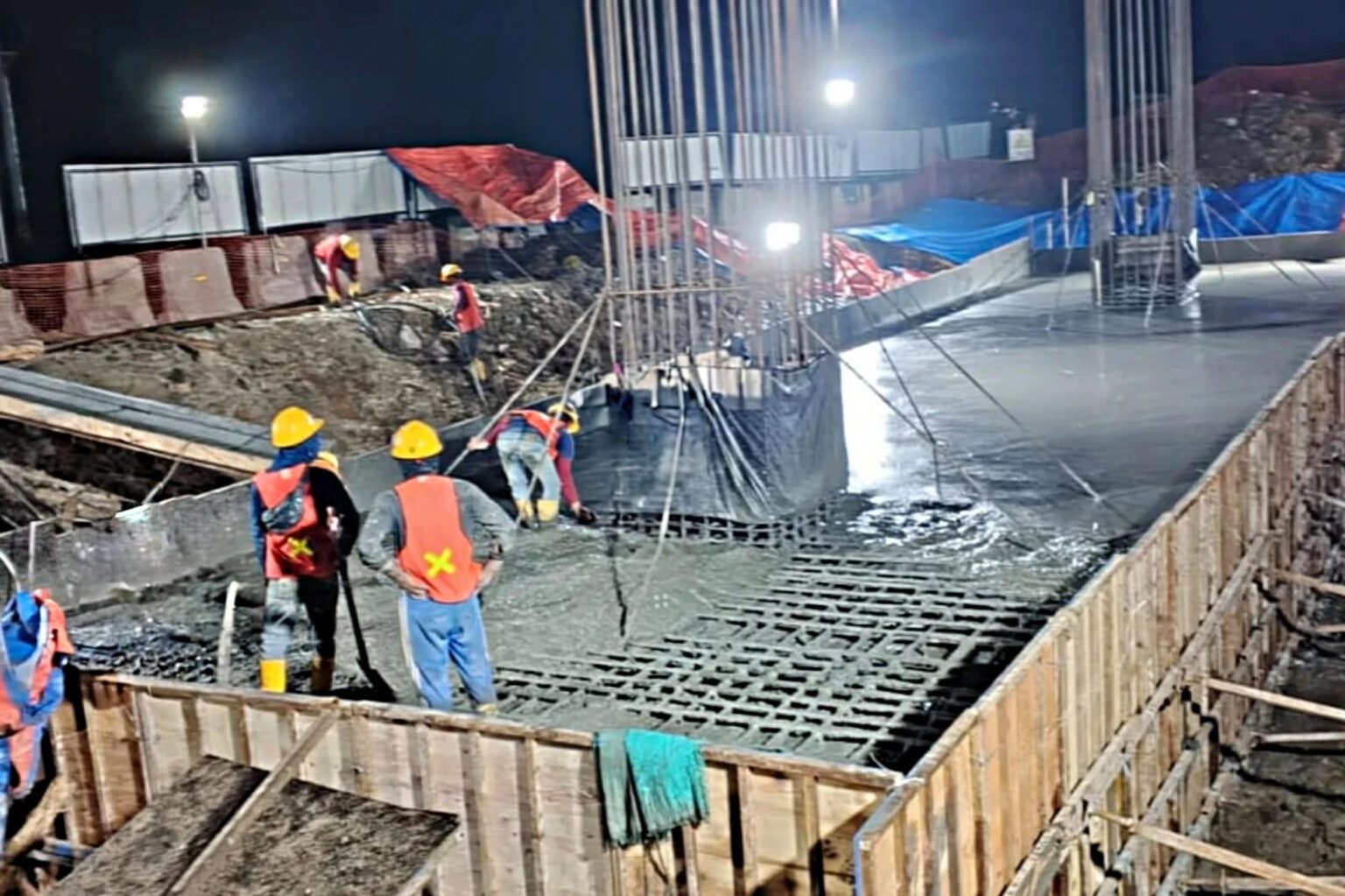 SIG Pasok 98.000 Ton Semen Untuk Pembangunan Tol Serang-Panimbang