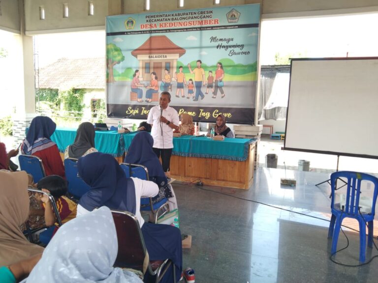 Tingkatkan Peran Perempuan di Era Digital, Pemdes Kedungsumber Gandeng KBPPPA Gresik