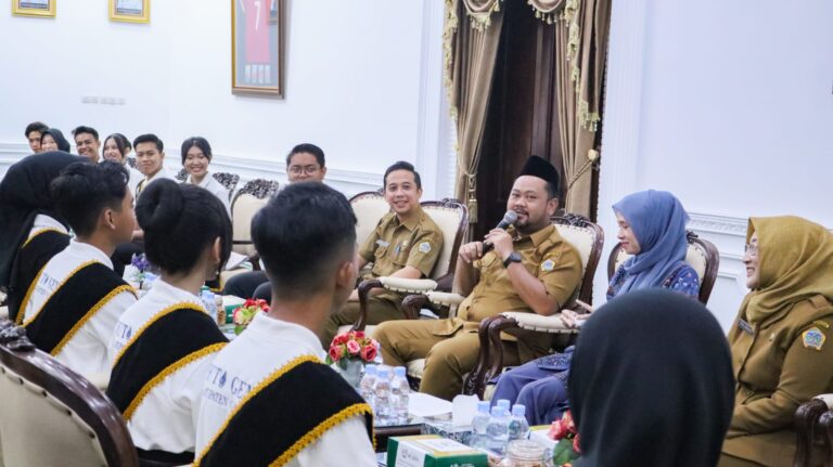 Bupati Gresik Beri Pembekalan Finalis Duta Genre, Berikut Pesan yang Disampaikan