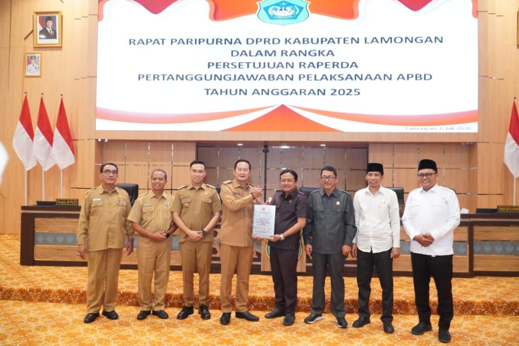 Raperda Pertanggungjawaban Pelaksanaan APBD Lamongan Tahun 2025 Disepakati