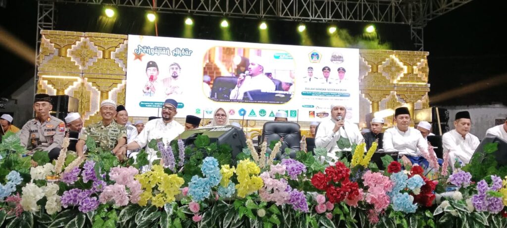 Rangkaian Sedekah Bumi di Desa Tumapel, Ribuan Jamaah Padati Pengajian Akbar dan Sholawatan