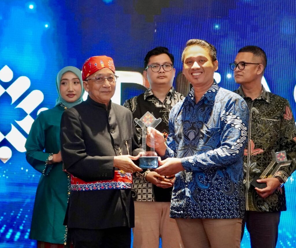 Petrokimia Gresik Meraih Tiga Penghargaan Dalam Ajang yang Diselenggarakan PR Indonesia
