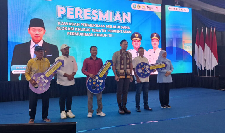 Menko AHY Resmikan 166 Hunian Layak Huni untuk Warga di Gresik, Anggota DPRD Jatim Beri Apresiasi
