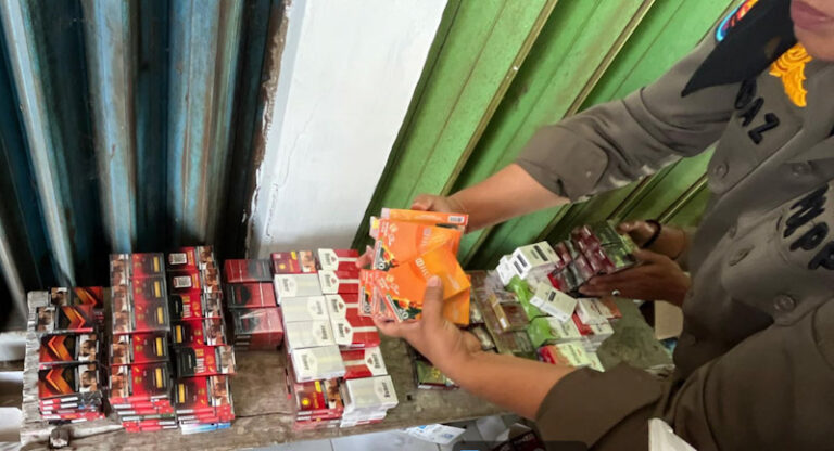 Sebanyak 31.648 Batang Rokok Ilegal di Kabupaten Lamongan Berhasil Diberantas