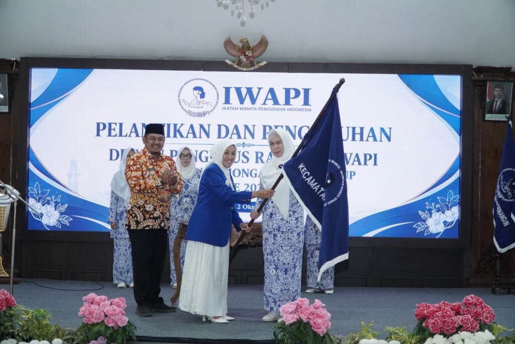 Lantik Dua Dewan Pengurus Ranting, Berikut Harapan DPC Iwapi Kabupaten Lamongan