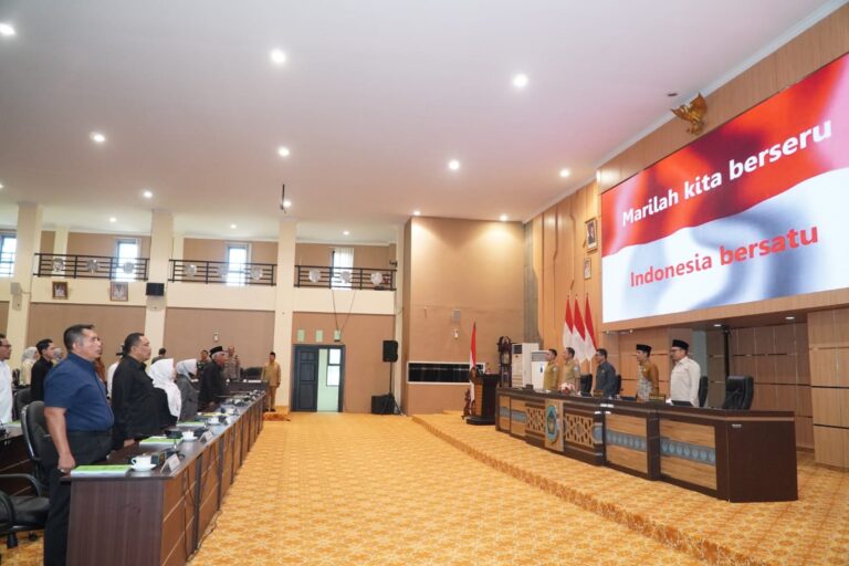 Tujuh Fraksi DPRD Sampaikan Pandangan Umum Menanggapi RAPBD Lamongan 2027